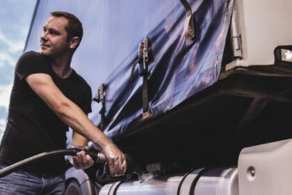 fuel shortage, France, Middle East conflict