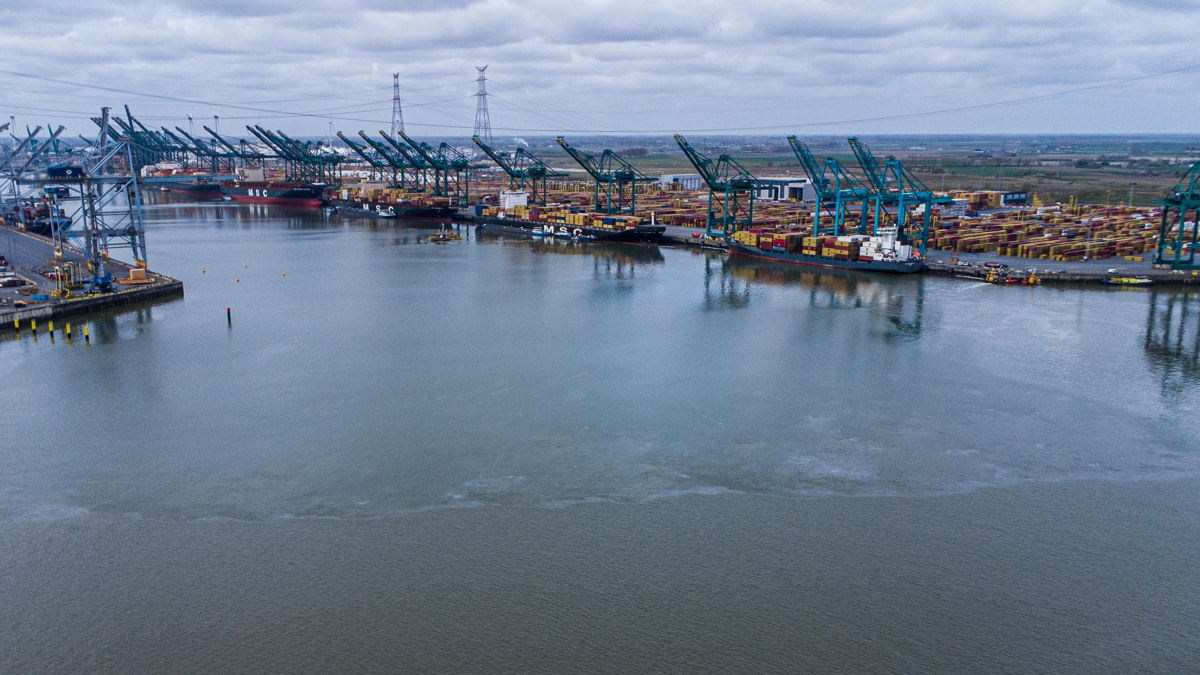 oil spill, Antwerp, environmental impact, port