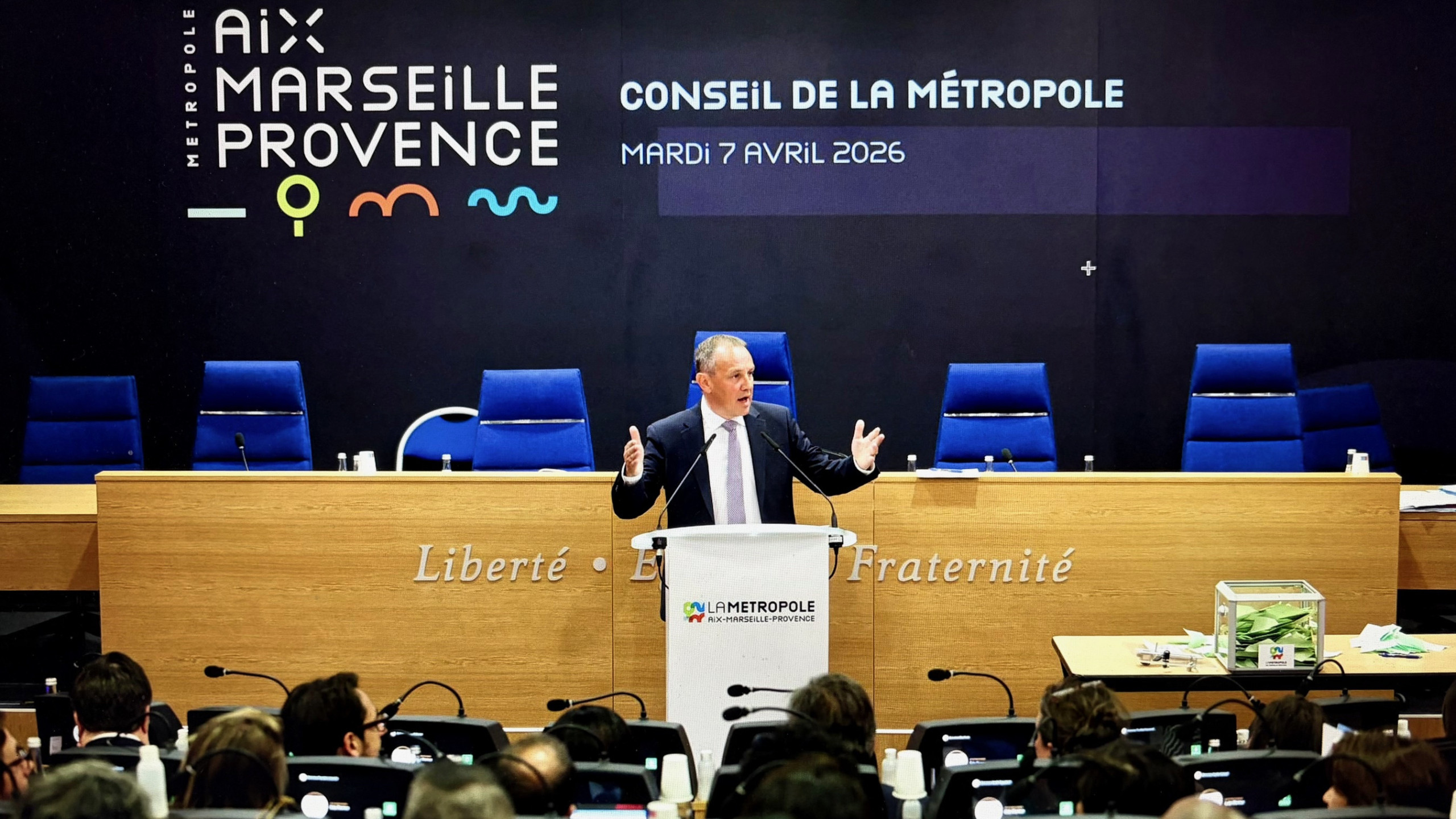Aix-Marseille-Provence, budget, state tutelage