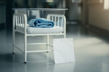 Omar Sy, Trappes, maternity closure