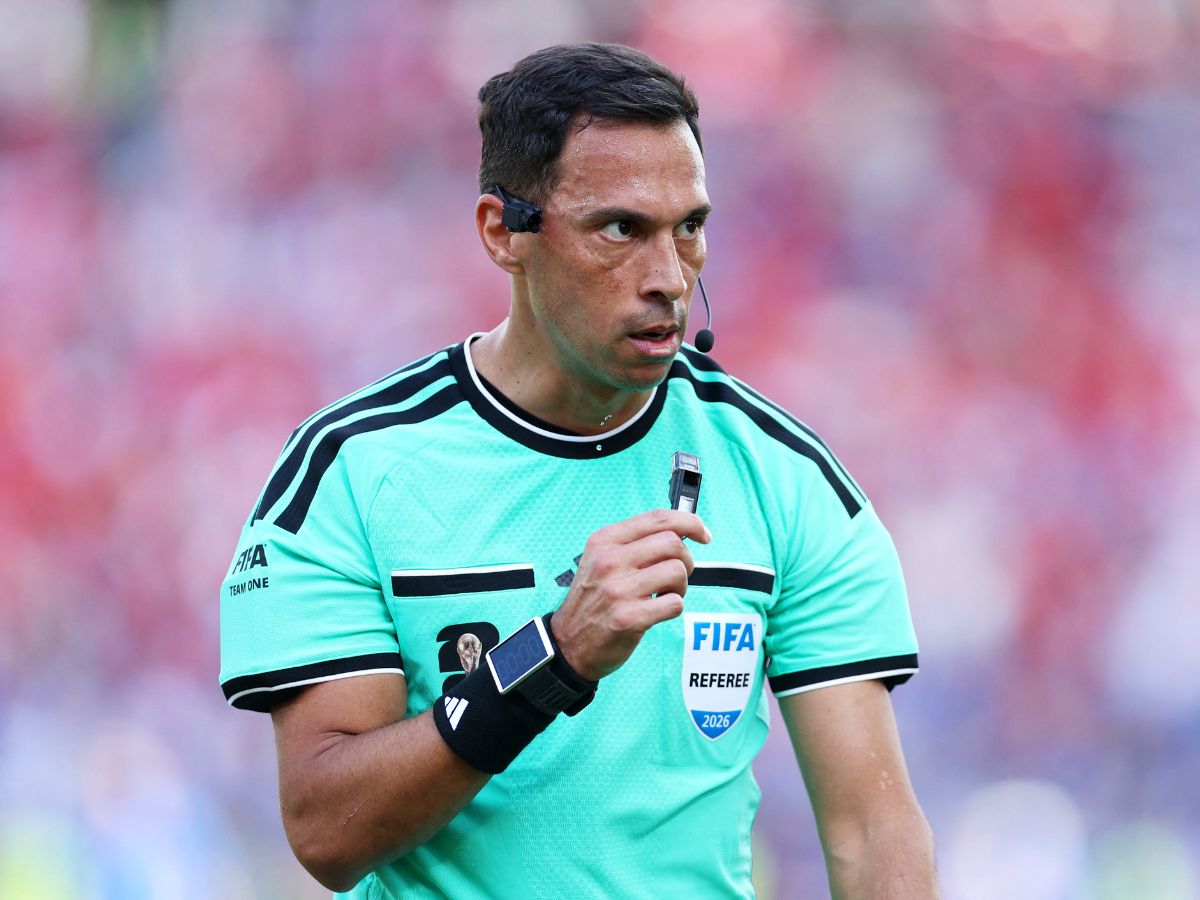 football, world cup, referee, france, morocco