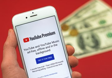 Free, YouTube Premium, French telecom